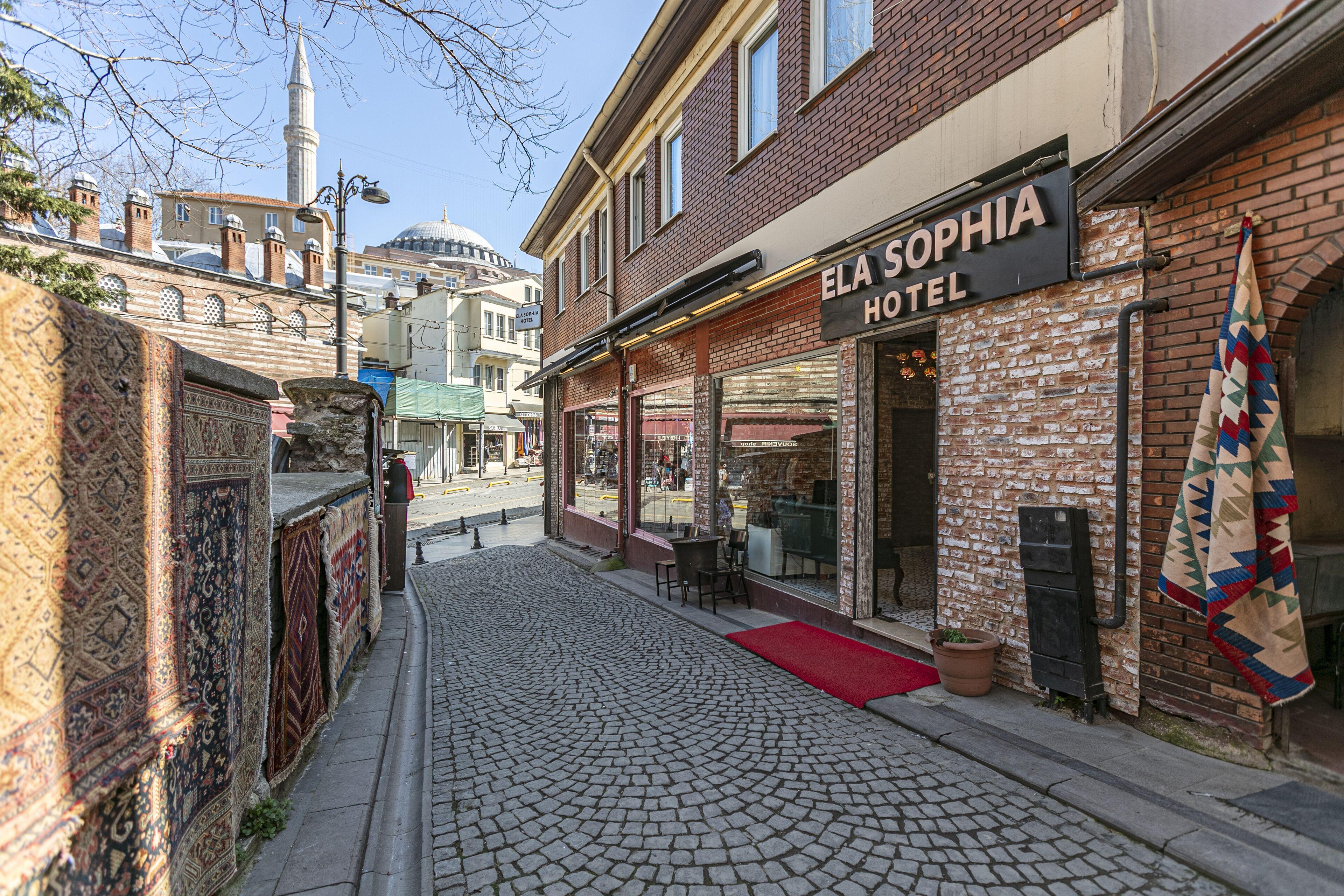 Elasophia Hotel — Photos 2